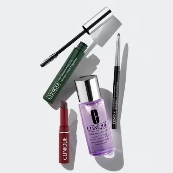 Clinique Makeup MVP's Cosmetic Set 🆕 - Picture 2 of 6